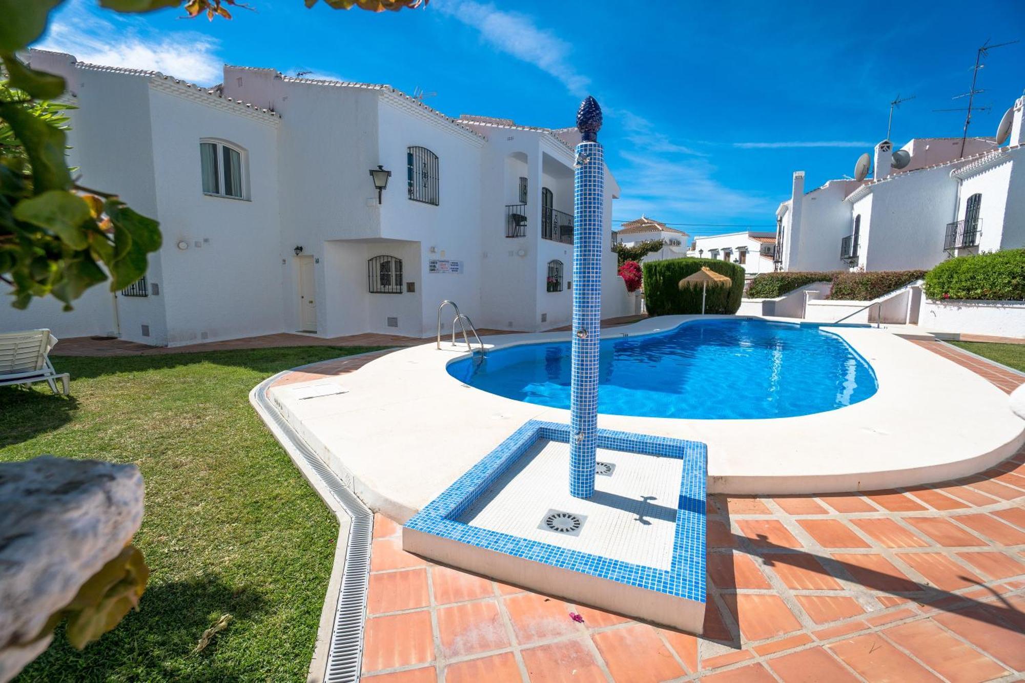 Pinos 20 Menyber Villa Nerja Exterior foto
