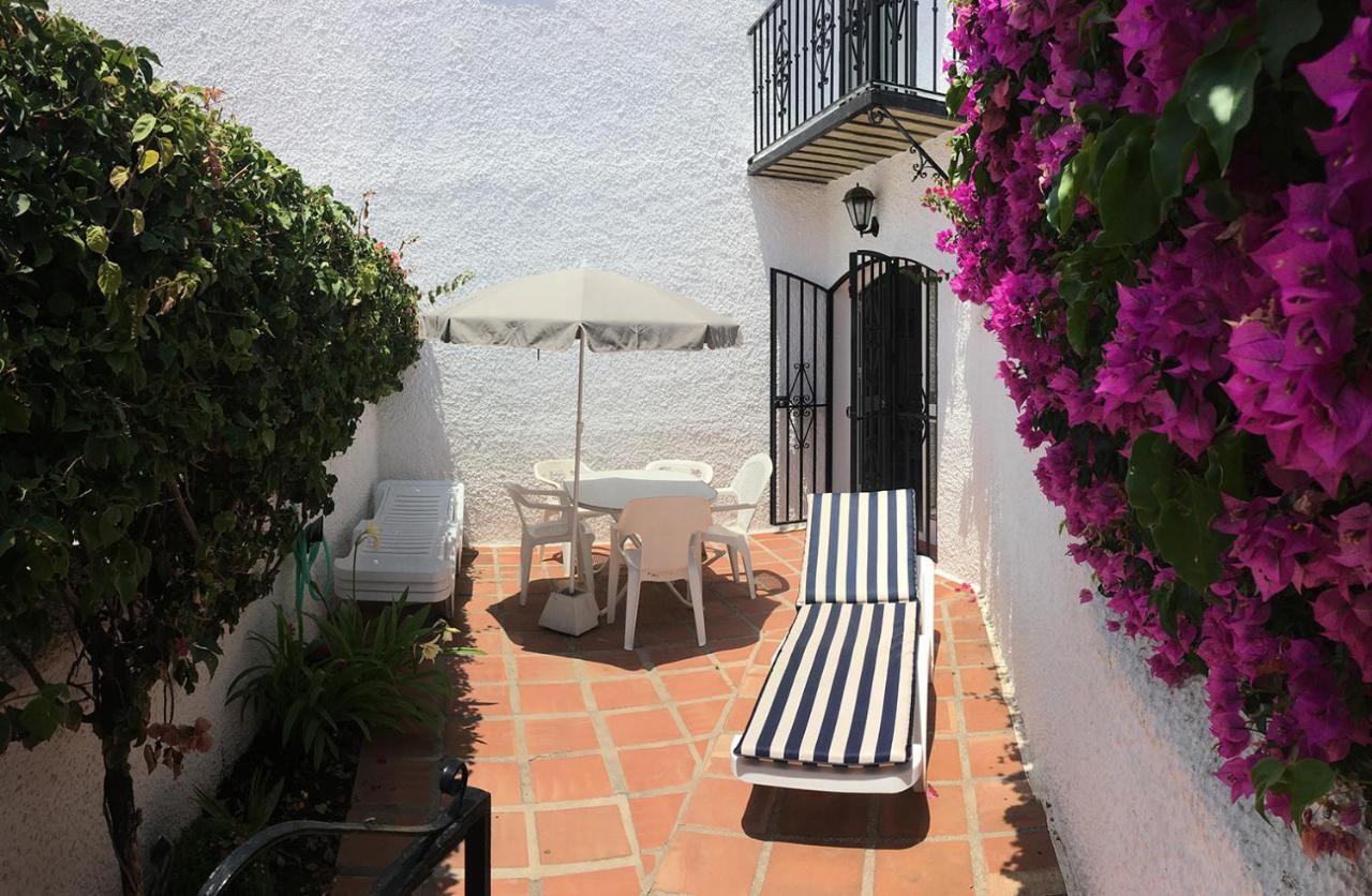 Pinos 20 Menyber Villa Nerja Exterior foto